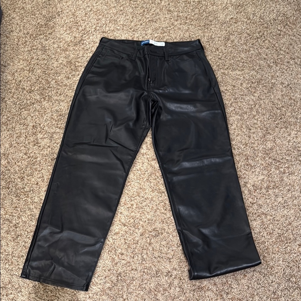 Old Navy Black Straight Leg Pants